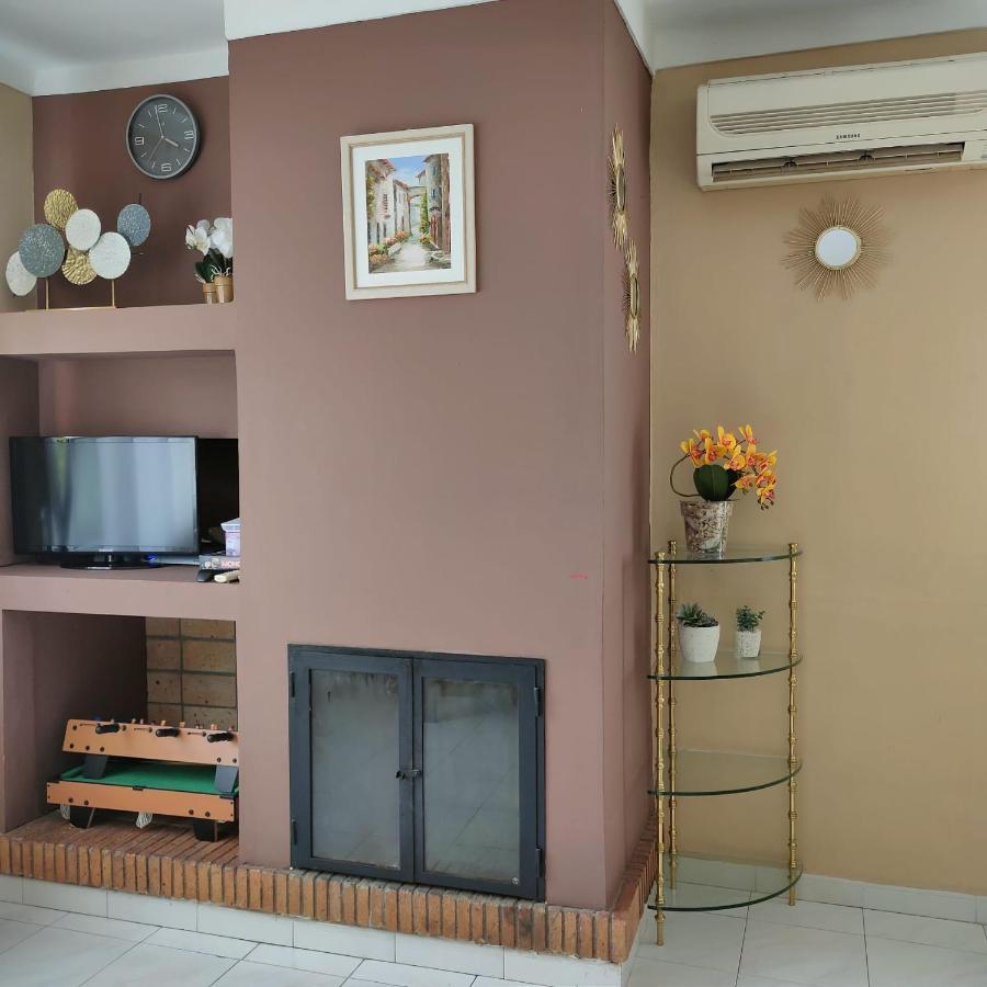 Villa Casa Dorada L' Escala Esterno foto